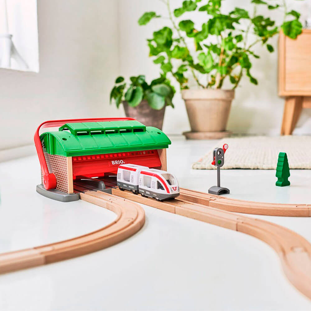 Brio garage sales train